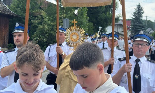 Msza na Polakowej i procesja Bożego Ciała